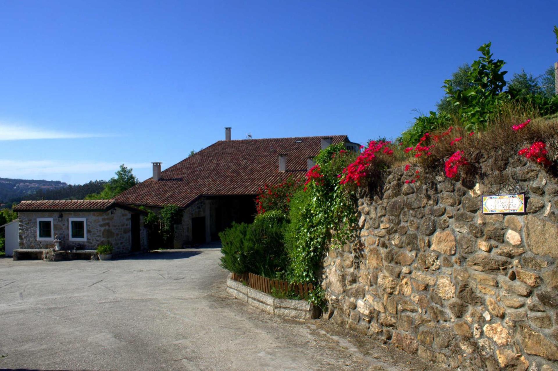 As Seis Chemineas Chalet San Julian De Sales